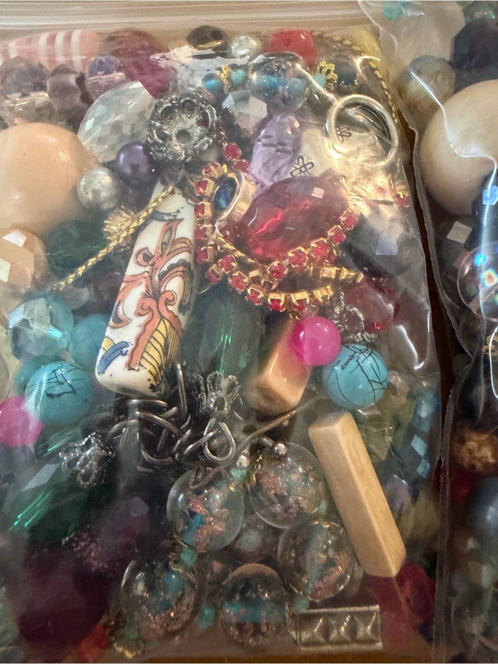 Multicolor Beads - Assorted Colors - Picture 5 of 8